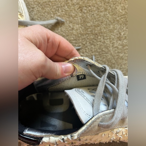 P448 Thea Low Top Sneaker - Picture 7 of 10